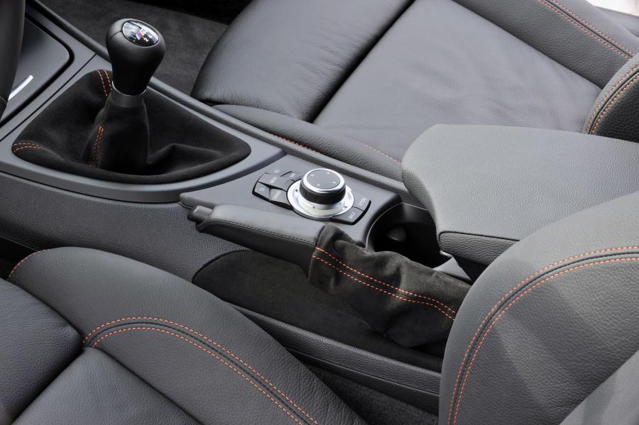  BMW 1-Series M 2011 года  (фото 14 из 79)